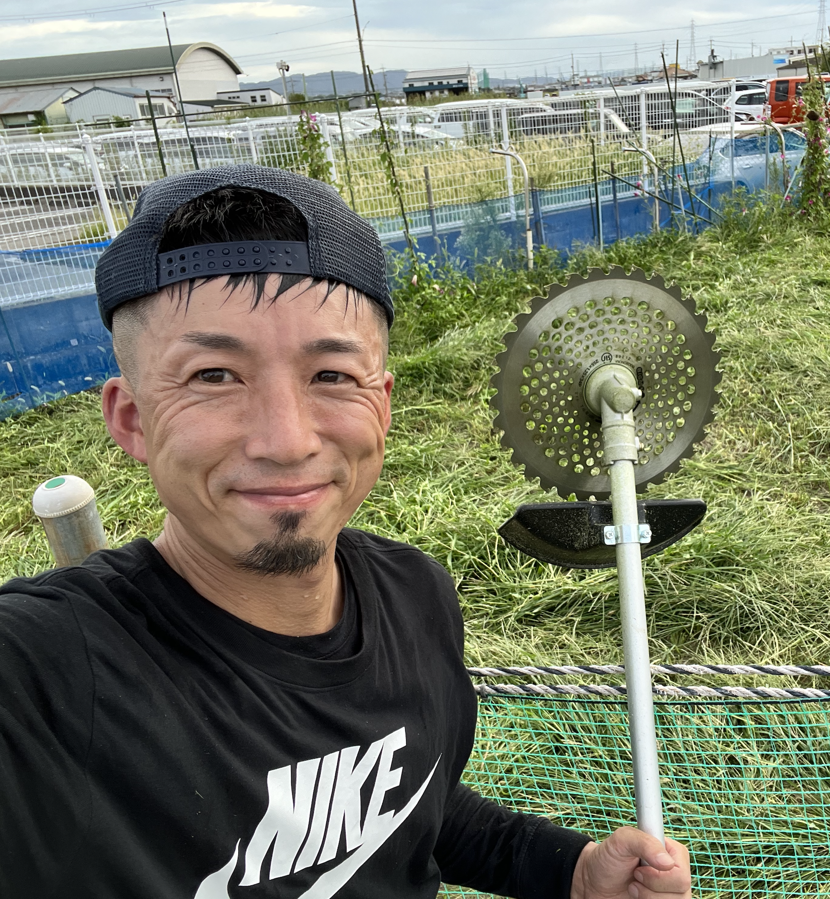 泉州草刈りサービスの担当者